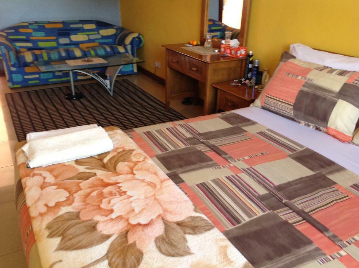 Calabash Apartment-Hotel Kotu Kültér fotó